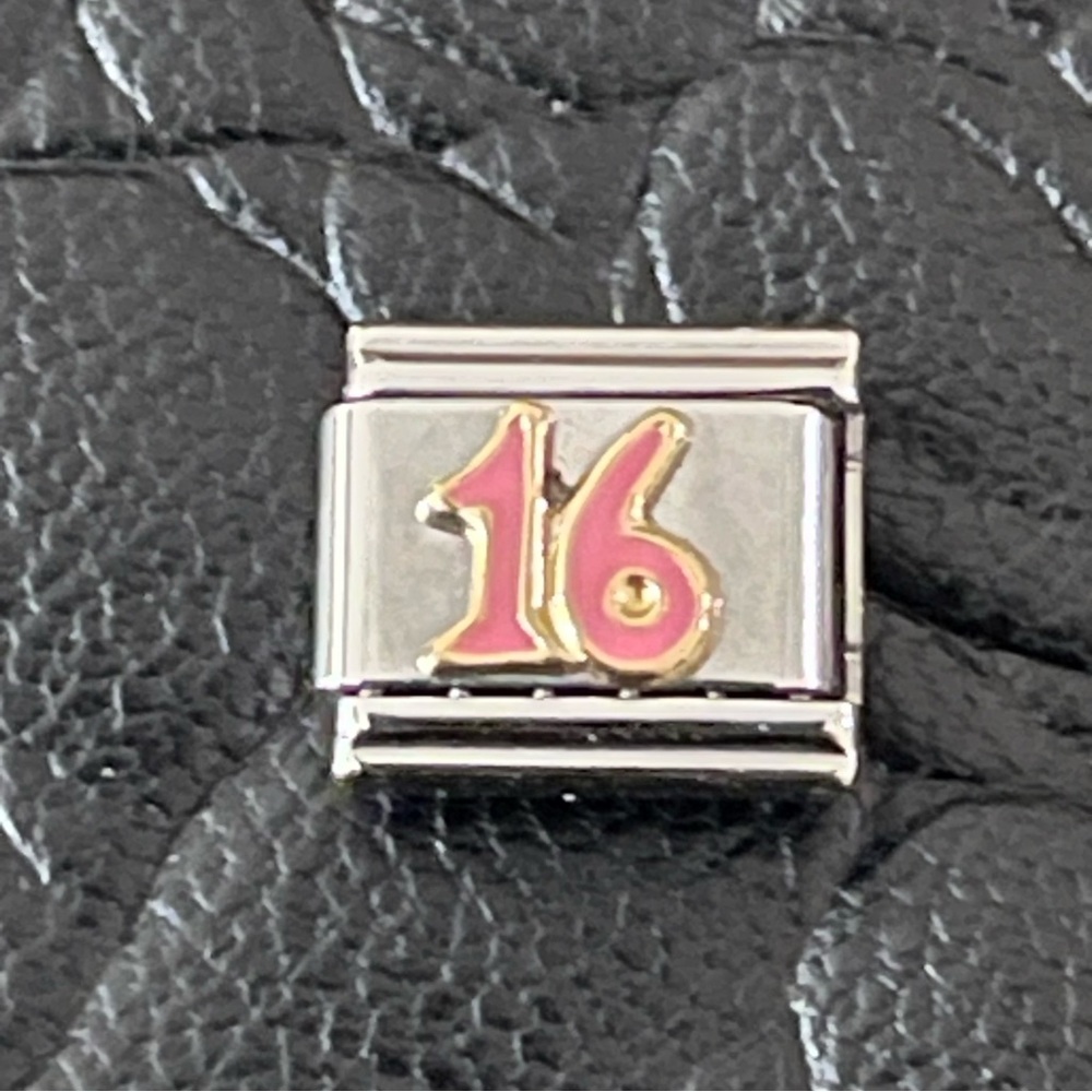 NWOT Zoppini Italian Sweet 16 Italian charm